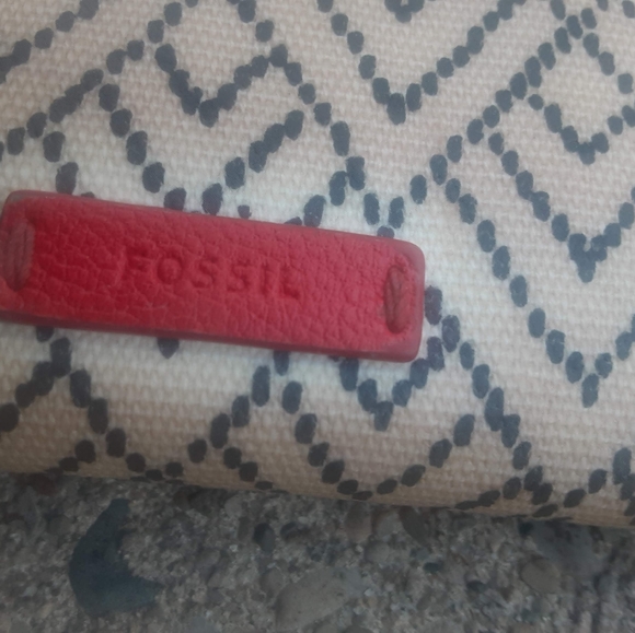 Fossil Wallet - Picture 3 of 12